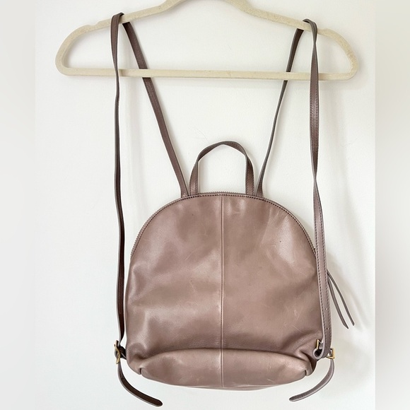 Margot Bag Back Pack Purse Leather Gray Beige - Picture 2 of 11